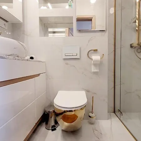 Zlota Muszla Podczele Apartamento *